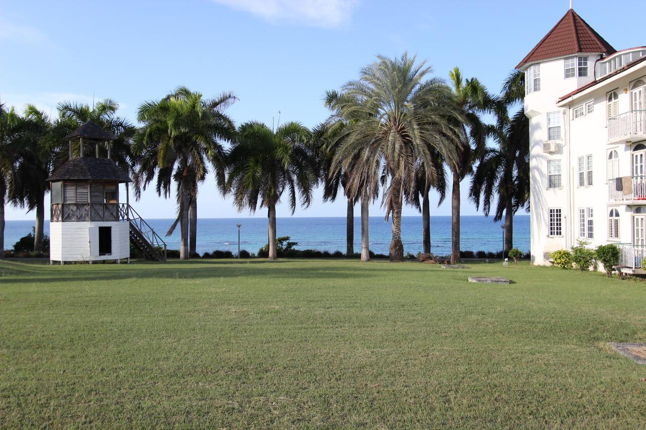 مونتيغو باي Seacastles By The Beach/Pool المظهر الخارجي الصورة